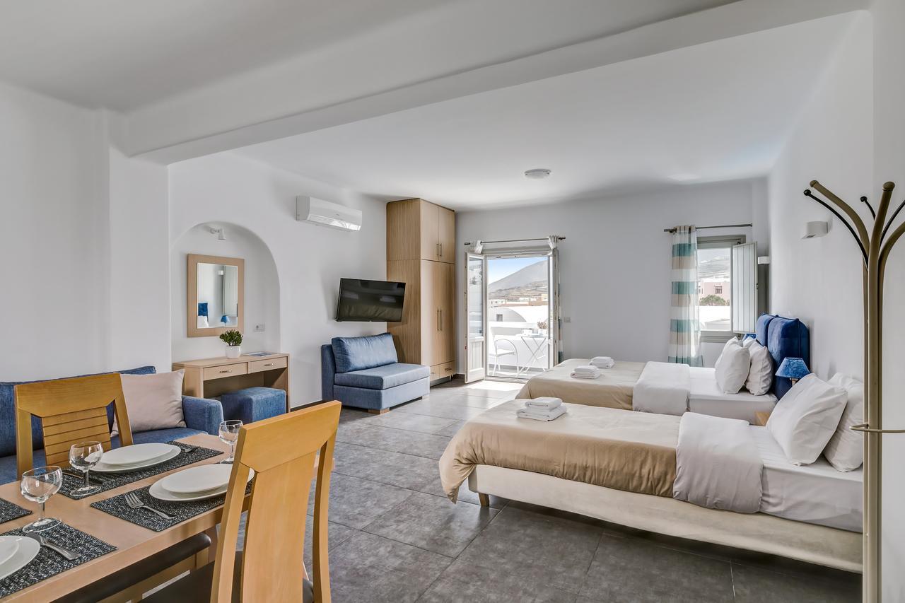 Santorini Blue Senses Villas Mesaria Dış mekan fotoğraf